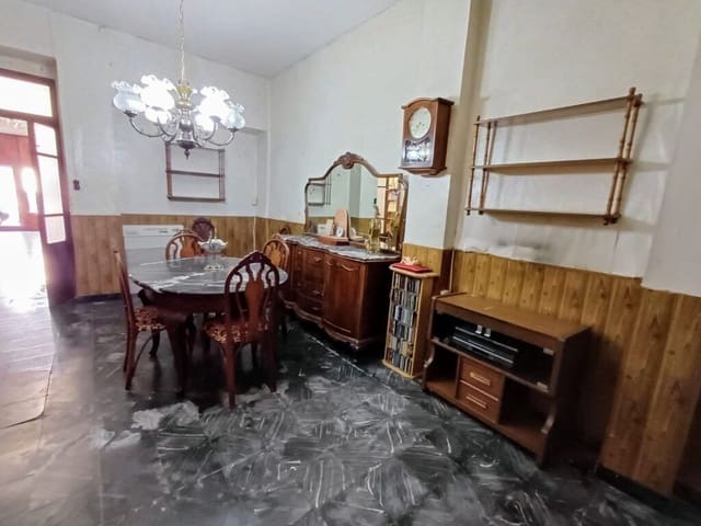 5 soverom Hus til salgs i Oliva - € 129 950 (Ref: 9156117)