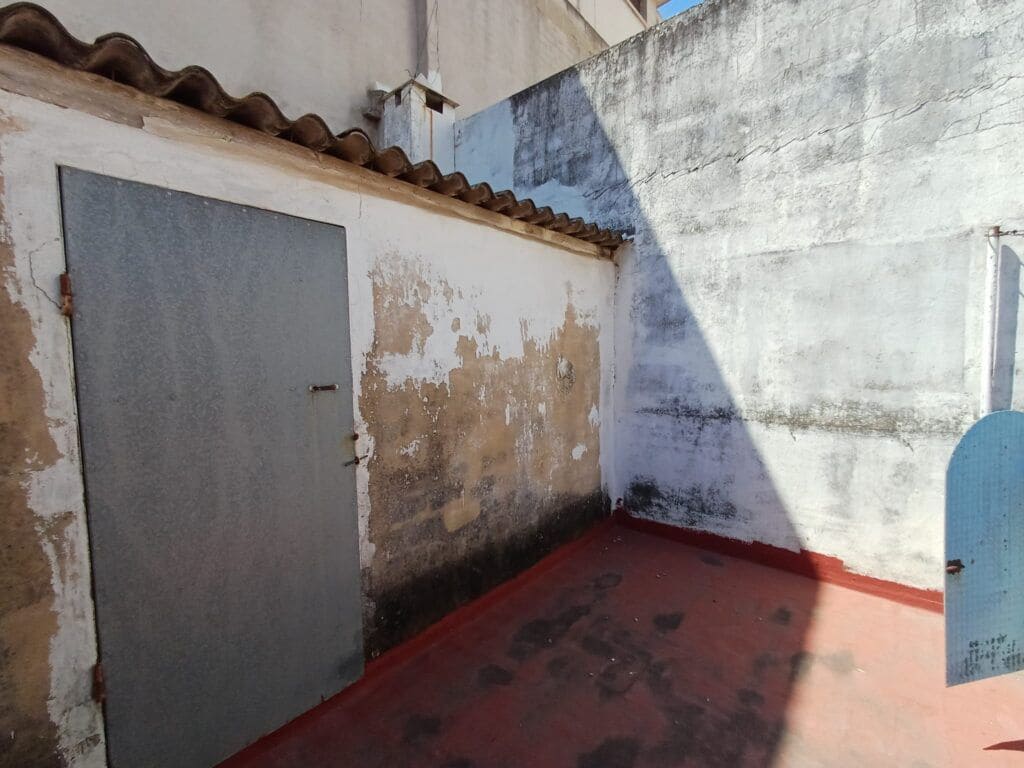 5 soverom Hus til salgs i Oliva - € 129 950 (Ref: 9156117)