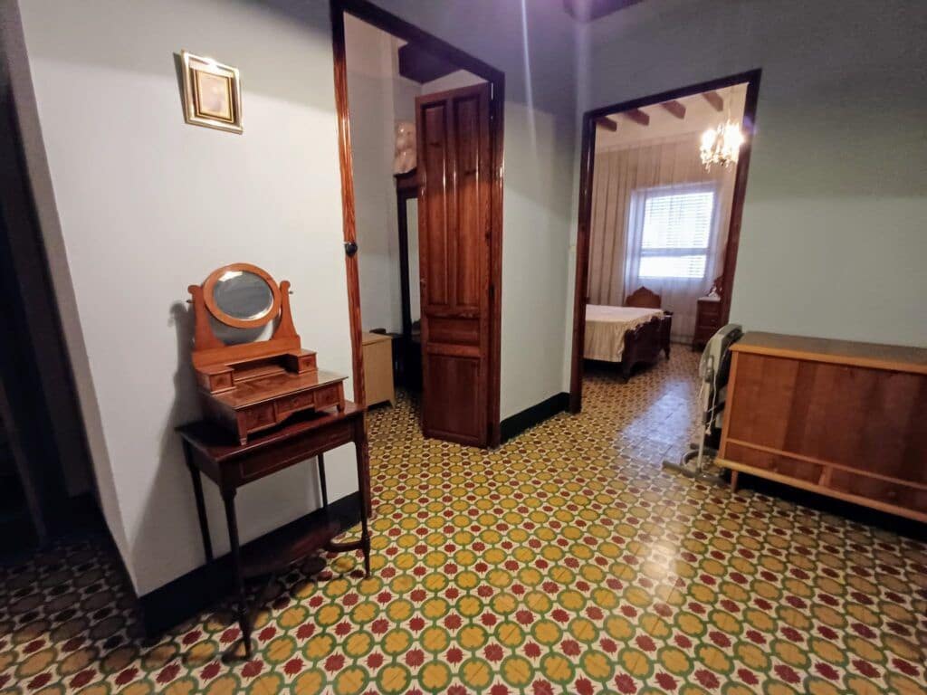 5 soverom Hus til salgs i Oliva - € 129 950 (Ref: 9156117)