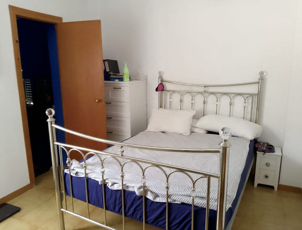 5 sovrum Hus till salu i Oliva med garage - 220 000 € (Ref: 9228660)