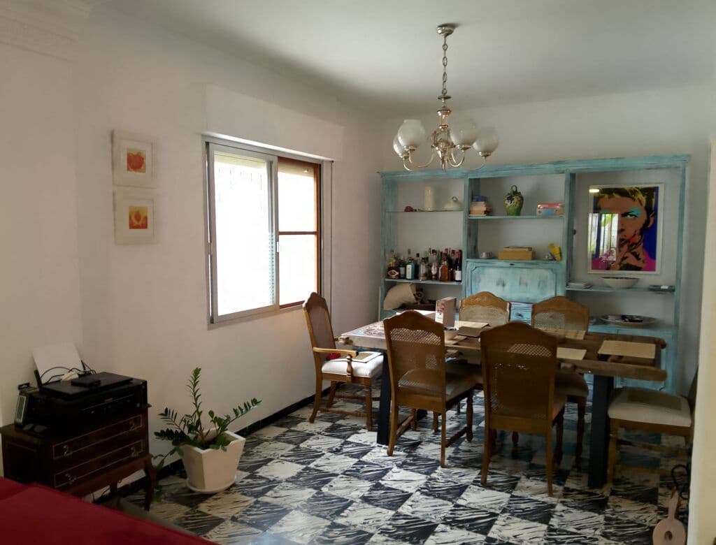 5 sovrum Hus till salu i Oliva med garage - 220 000 € (Ref: 9228660)