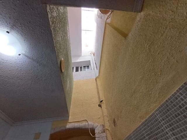 1 makuuhuone Omakotitalo myytävänä paikassa Oliva - 95 000 € (Ref: 9228663)