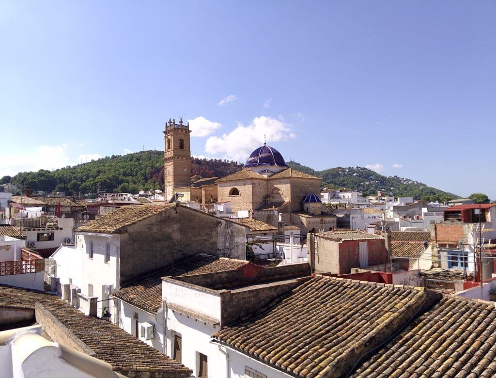 1 makuuhuone Omakotitalo myytävänä paikassa Oliva - 135 000 € (Ref: 9303373)