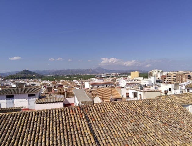 1 makuuhuone Omakotitalo myytävänä paikassa Oliva - 135 000 € (Ref: 9303373)