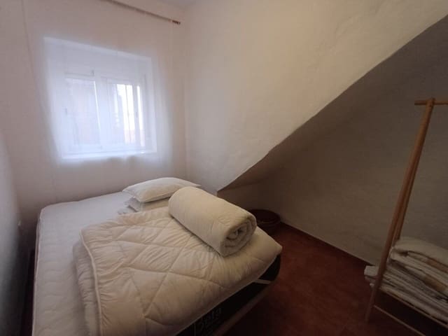 4 soverom Hus til salgs i Oliva - € 185 000 (Ref: 9375081)