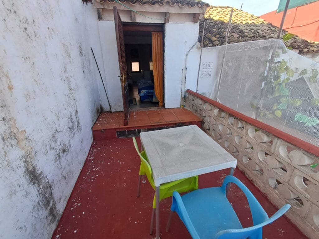 1 makuuhuone Omakotitalo myytävänä paikassa Oliva - 75 000 € (Ref: 9375084)