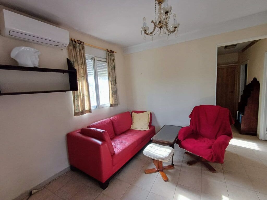 2 bedroom Villa for sale in Oliva with garage - € 199,000 (Ref: 9390406)