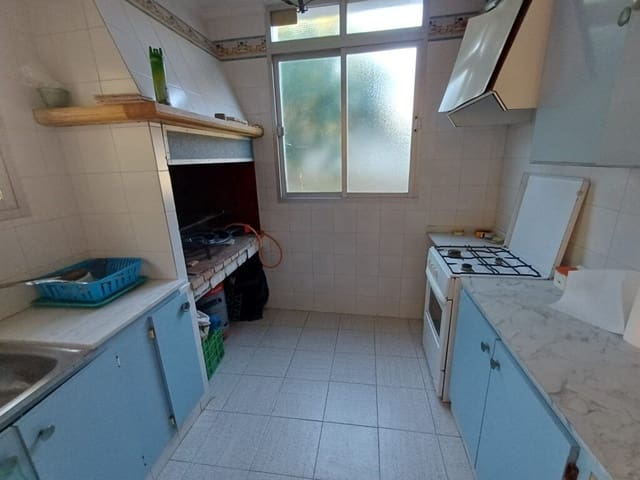 2 makuuhuone Huvila myytävänä paikassa Oliva mukana uima-altaan - 235 000 € (Ref: 9425698)