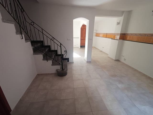 3 sovrum Hus till salu i Oliva - 148 000 € (Ref: 9425700)