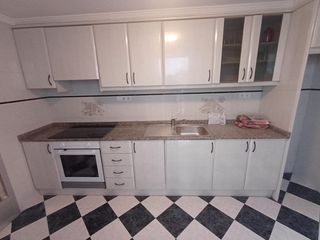 3 bedroom Townhouse for sale in Oliva - € 158,000 (Ref: 9425700)