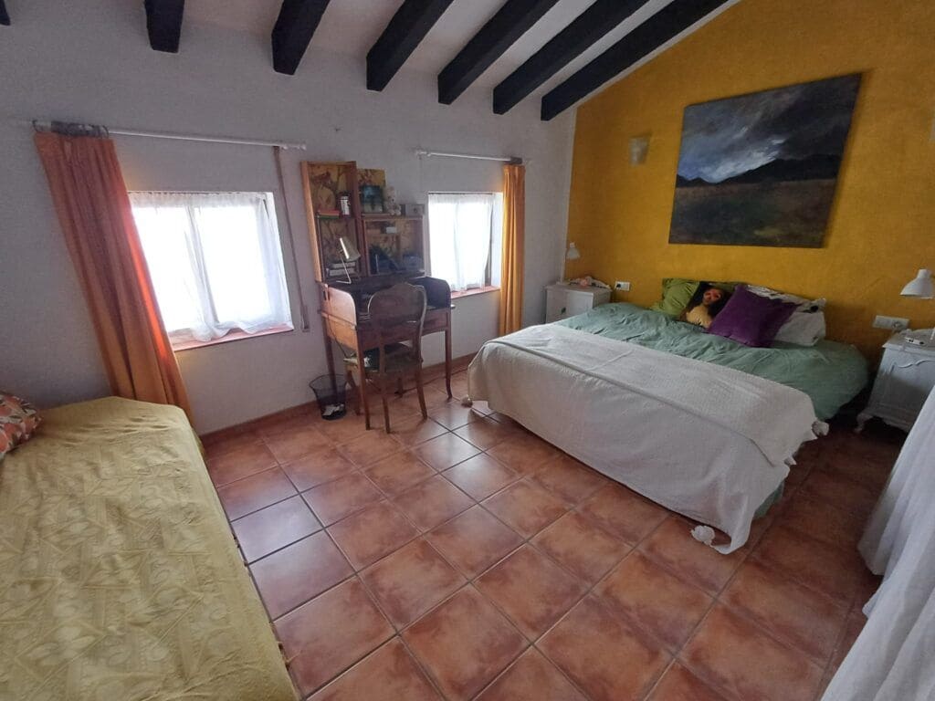 3 bedroom Townhouse for sale in Oliva - € 230,000 (Ref: 9425701)