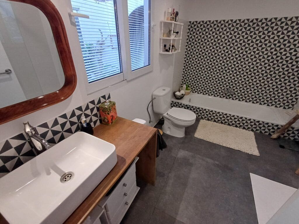 3 bedroom Townhouse for sale in Oliva - € 230,000 (Ref: 9425701)