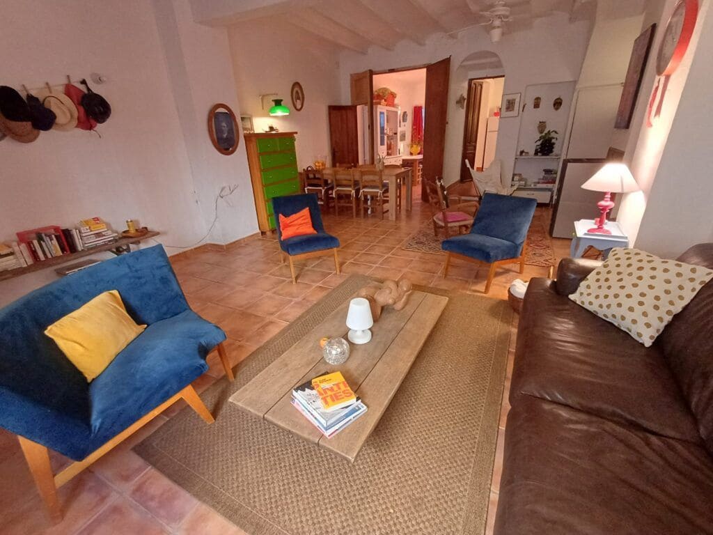 3 bedroom Townhouse for sale in Oliva - € 230,000 (Ref: 9425701)