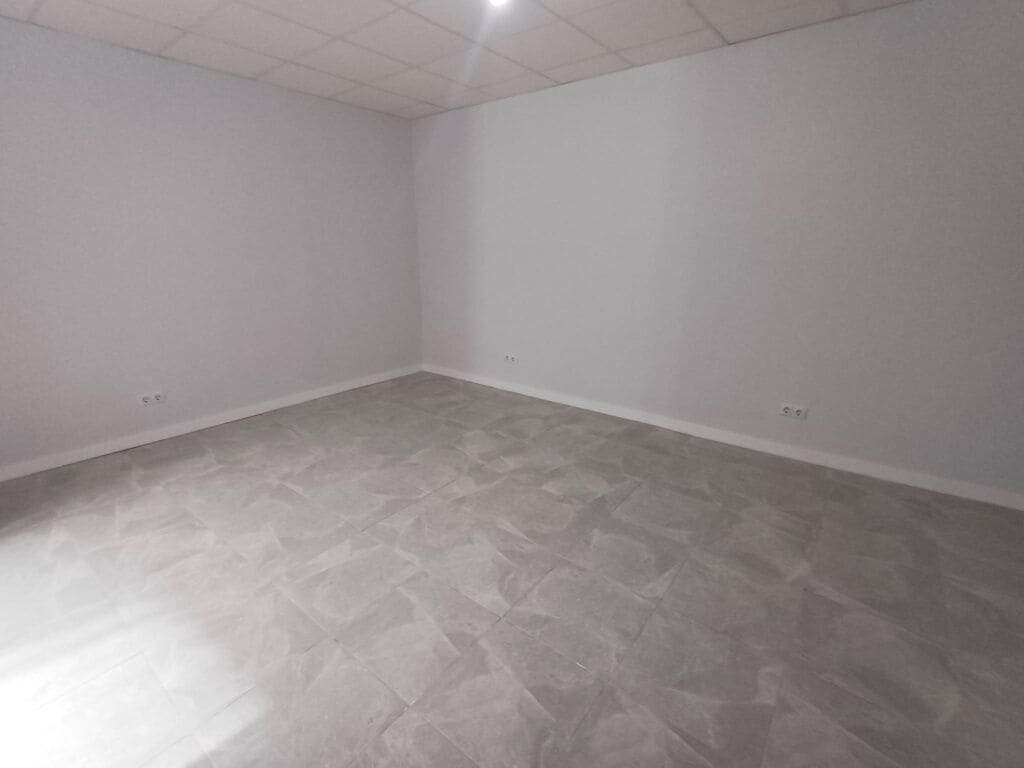 4 bedroom Townhouse for sale in Oliva - € 215,000 (Ref: 9497045)