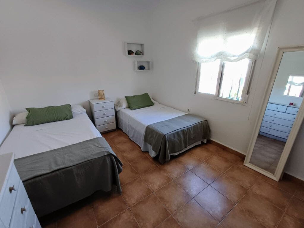 3 bedroom Townhouse for sale in Oliva - € 229,900 (Ref: 9497047)