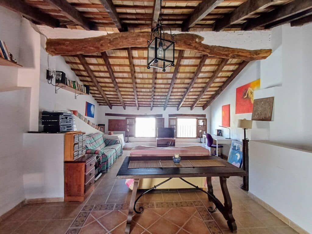 3 bedroom Townhouse for sale in Oliva - € 229,900 (Ref: 9497047)