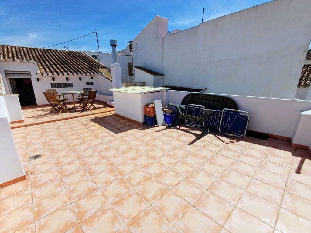 3 bedroom Townhouse for sale in Oliva - € 229,900 (Ref: 9497047)