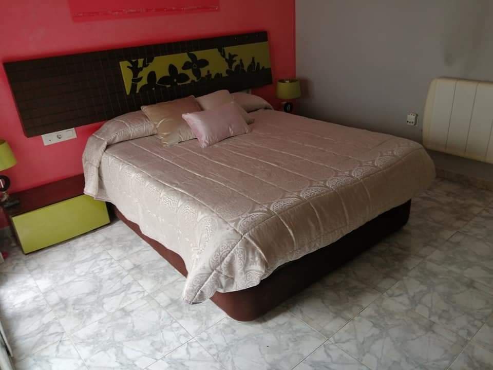 3 bedroom Townhouse for sale in Oliva with garage - € 240,000 (Ref: 9497048)