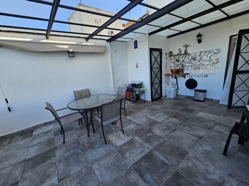 3 soveværelse Byhus til salg i Oliva - € 248.000 (Ref: 9524151)