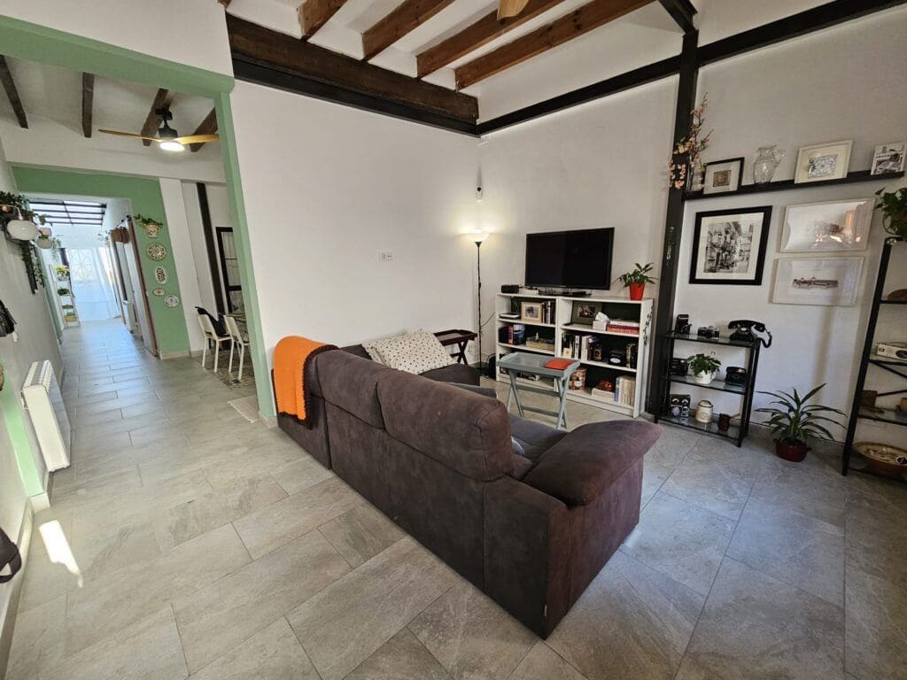 3 soveværelse Byhus til salg i Oliva - € 248.000 (Ref: 9524151)