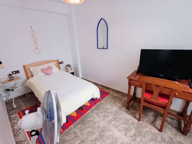 3 soveværelse Byhus til salg i Oliva - € 169.500 (Ref: 9524152)