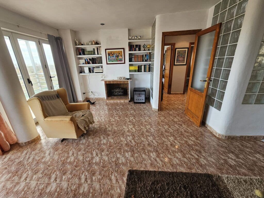 4 soveværelse Villa til salg i Oliva med garage - € 1.200.000 (Ref: 9535644)