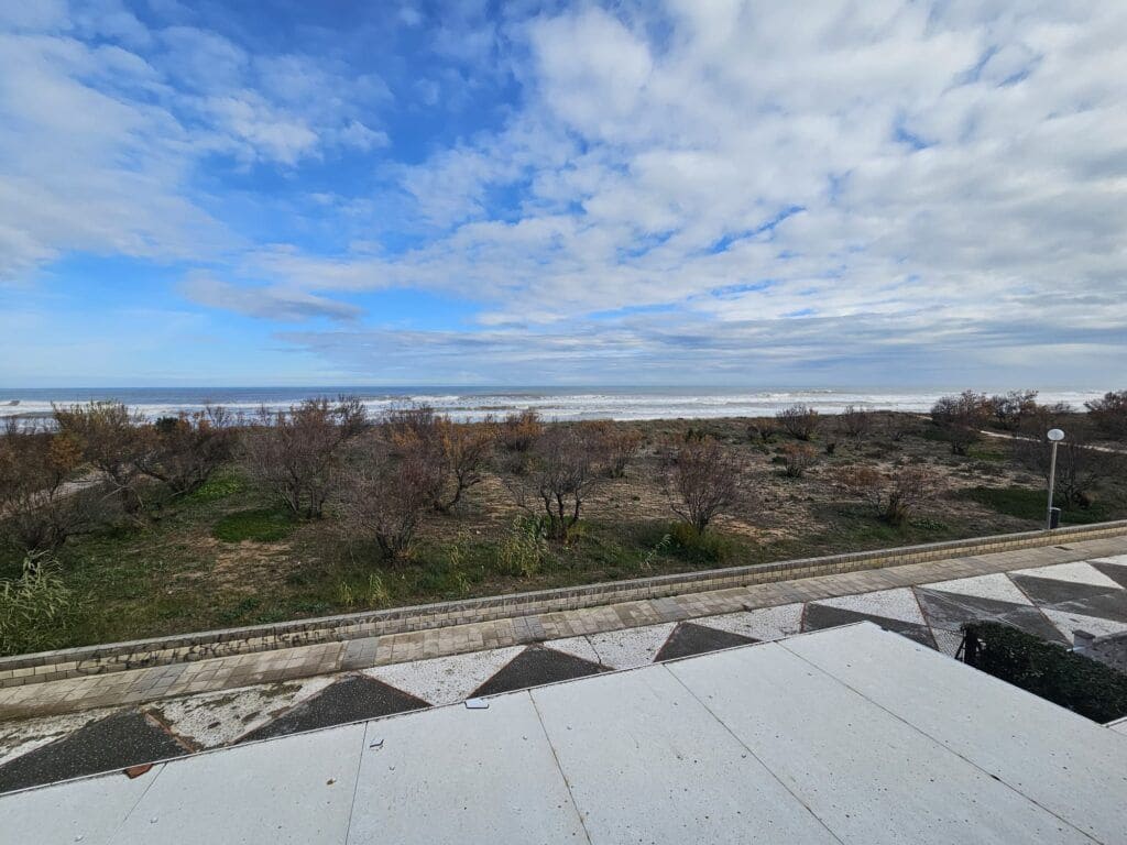 4 soveværelse Villa til salg i Oliva med garage - € 1.200.000 (Ref: 9535644)