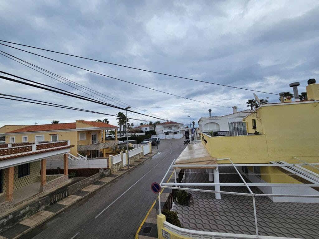 2 chambre Villa/Maison à vendre à Oliva avec garage - 335 000 € (Ref: 9555581)