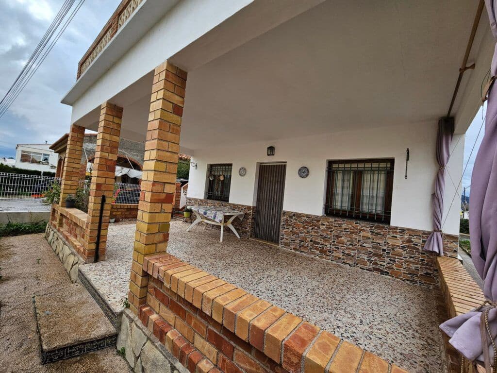 2 chambre Villa/Maison à vendre à Oliva avec garage - 335 000 € (Ref: 9555581)