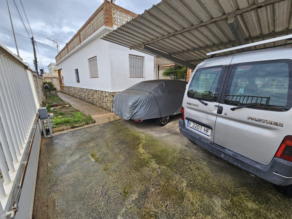 2 chambre Villa/Maison à vendre à Oliva avec garage - 335 000 € (Ref: 9555581)