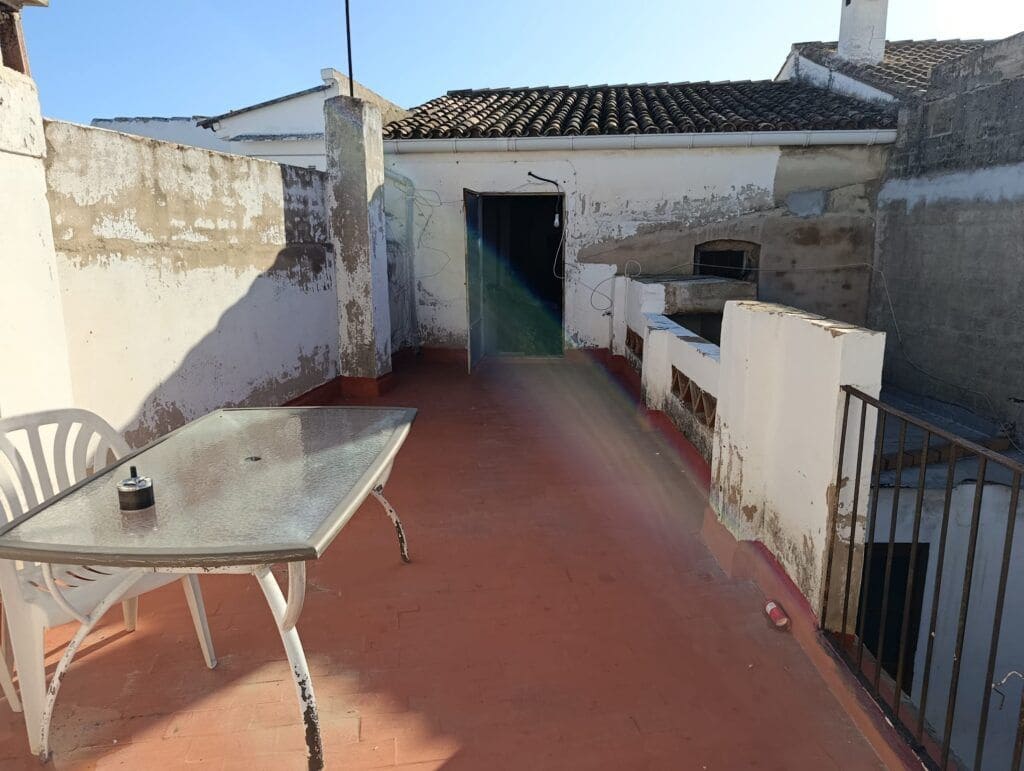 4 slaapkamer Huis te koop in Oliva - € 149.000 (Ref: 9574495)