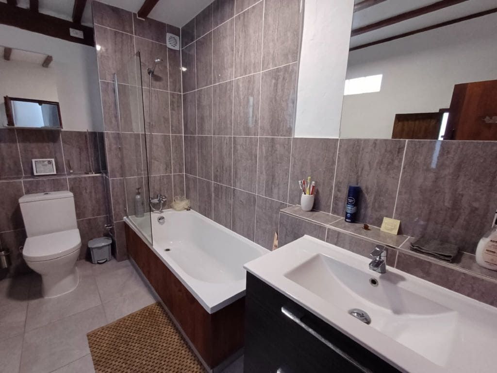 4 sypialnia Dom na sprzedaż w Oliva - 255 000 € (Ref: 9658507)