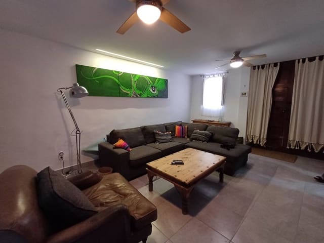 4 sypialnia Dom na sprzedaż w Oliva - 255 000 € (Ref: 9658507)