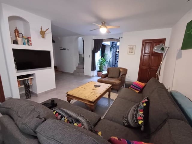 4 sypialnia Dom na sprzedaż w Oliva - 255 000 € (Ref: 9658507)