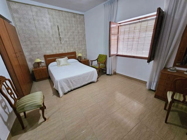 3 soverom Hus til salgs i Oliva - € 135 000 (Ref: 9658509)