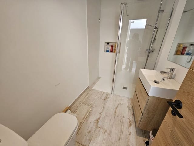 3 bedroom Townhouse for sale in Oliva - € 270,000 (Ref: 9726495)