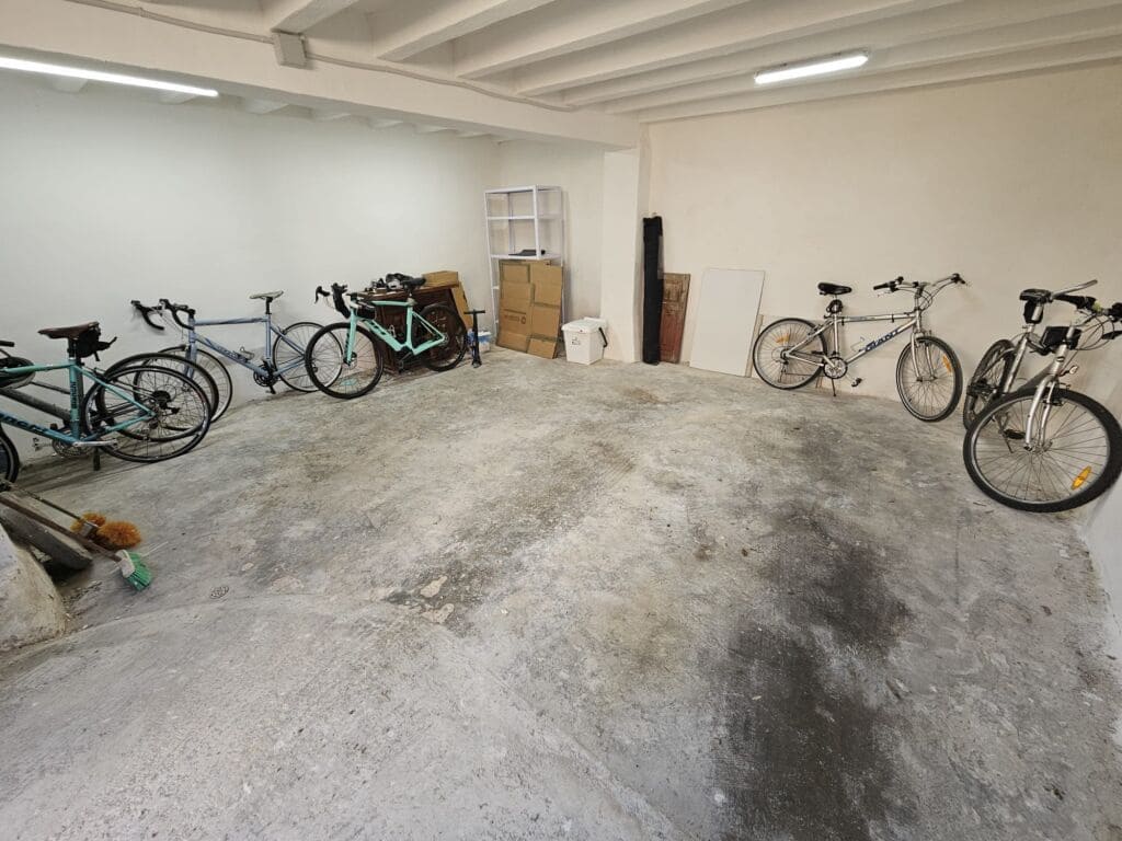 3 bedroom Apartment for sale in Oliva with garage - € 149,950 (Ref: 9744114)