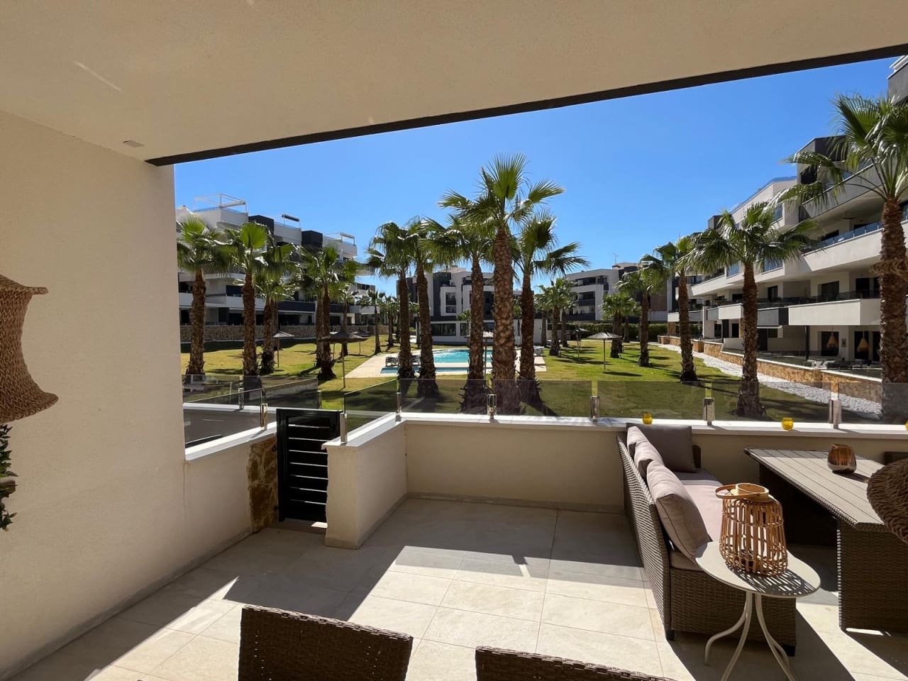 Apartamento de 2 habitaciones en Los Altos en venta con piscina garaje - 295.000 € (Ref: 10009301)