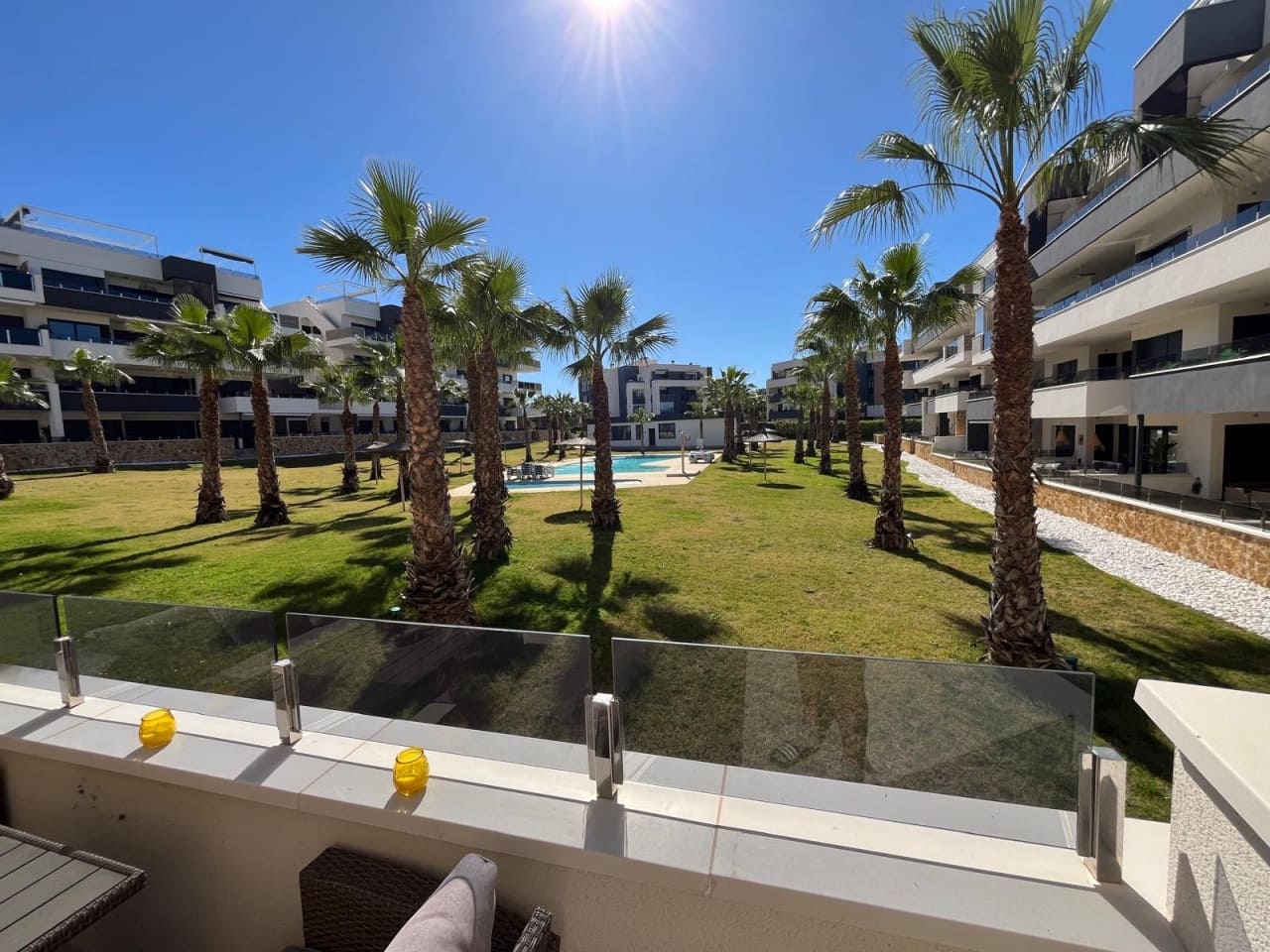 Apartamento de 2 habitaciones en Los Altos en venta con piscina garaje - 295.000 € (Ref: 10009301)