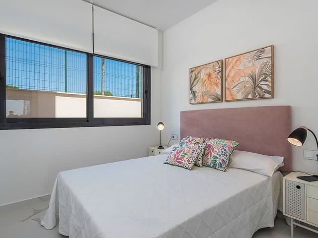 3 sovrum Radhus till salu i San Miguel de Salinas med pool garage - 425 000 € (Ref: 10015816)