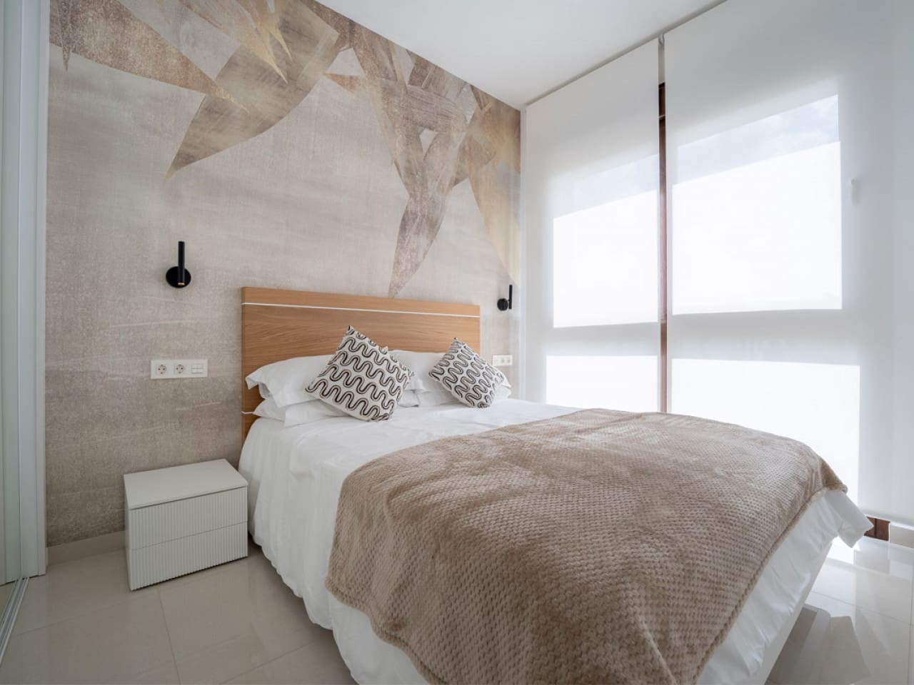 2 slaapkamer Rijtjeshuis te koop in Torrevieja met zwembad garage - € 345.000 (Ref: 10021174)