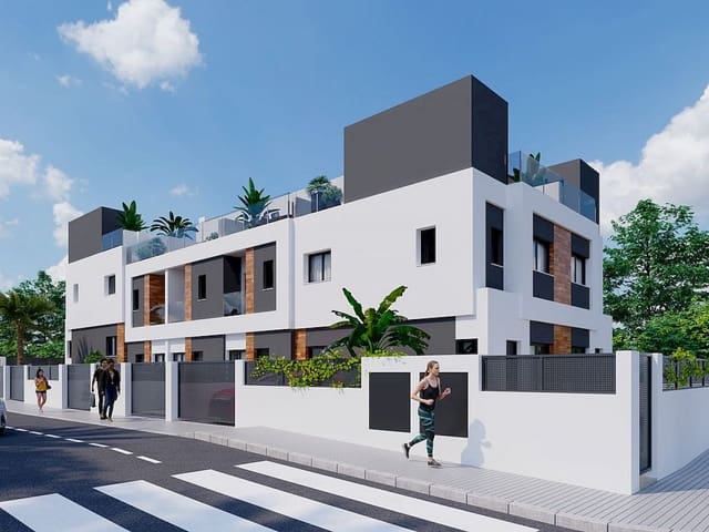 4 camera da letto Casa in vendita in Torrevieja con piscina garage - 394.990 € (Rif: 10025974)