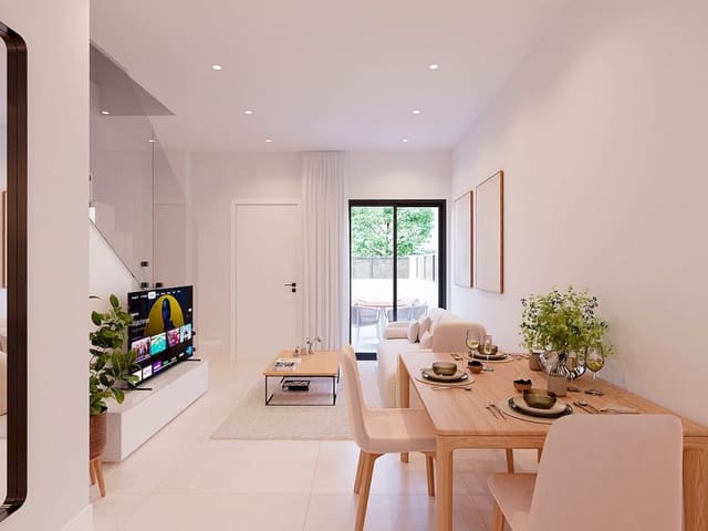 4 camera da letto Casa in vendita in Torrevieja con piscina garage - 394.990 € (Rif: 10025974)