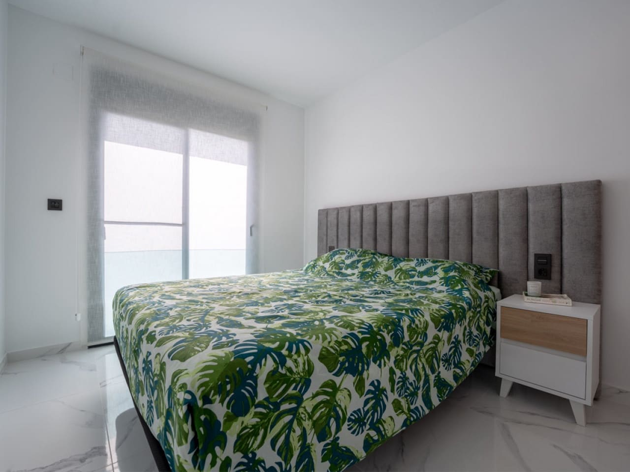 Apartamento de 3 habitaciones en El Raso en venta con piscina garaje - 295.000 € (Ref: 10030727)