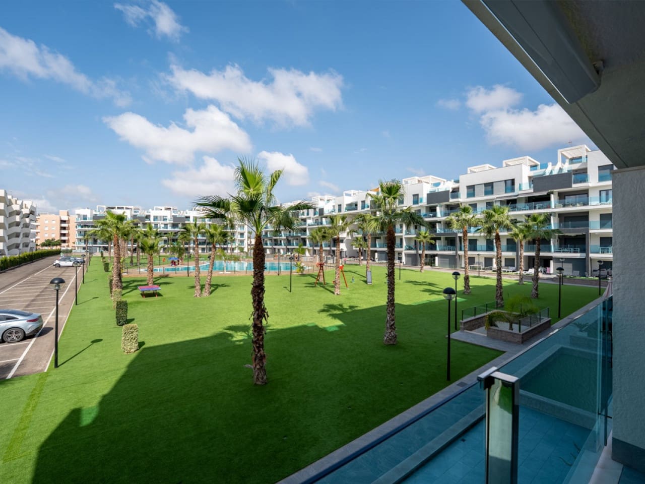 Apartamento de 3 habitaciones en El Raso en venta con piscina garaje - 295.000 € (Ref: 10030727)