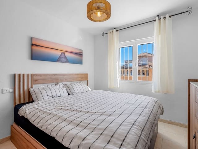 2 quarto Moradia em Banda para venda em Torrevieja com piscina - 178 995 € (Ref: 10032384)