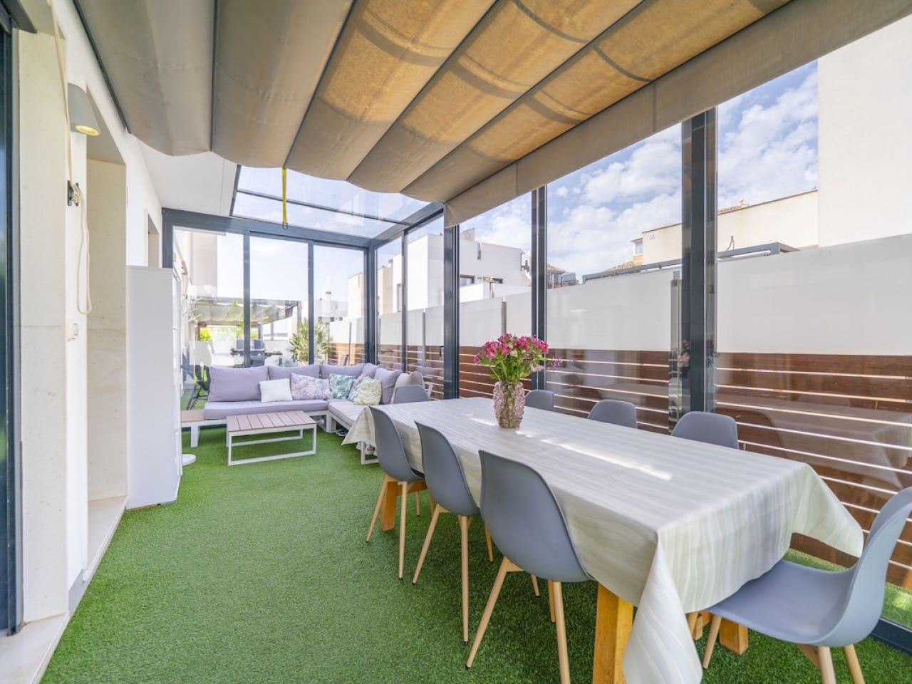Chalet de 5 habitaciones en Aguas Nuevas en venta con piscina - 559.000 € (Ref: 10045291)