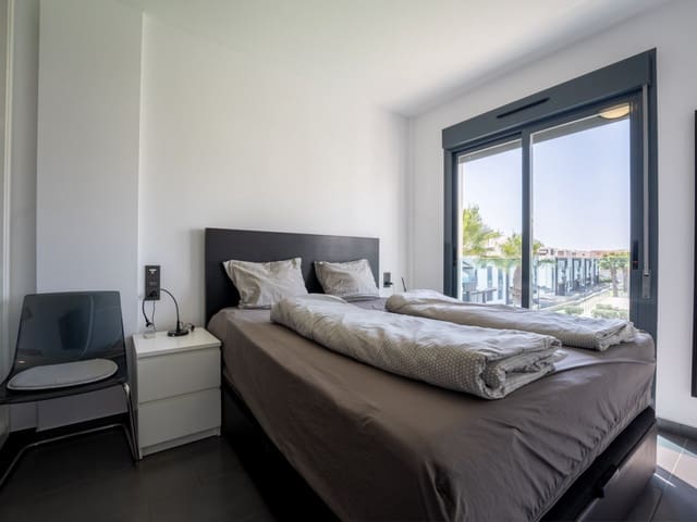 2 Zimmer Apartment zu verkaufen in Punta Prima, Orihuela mit Pool Garage - 299.900 € (Ref: 10075631)