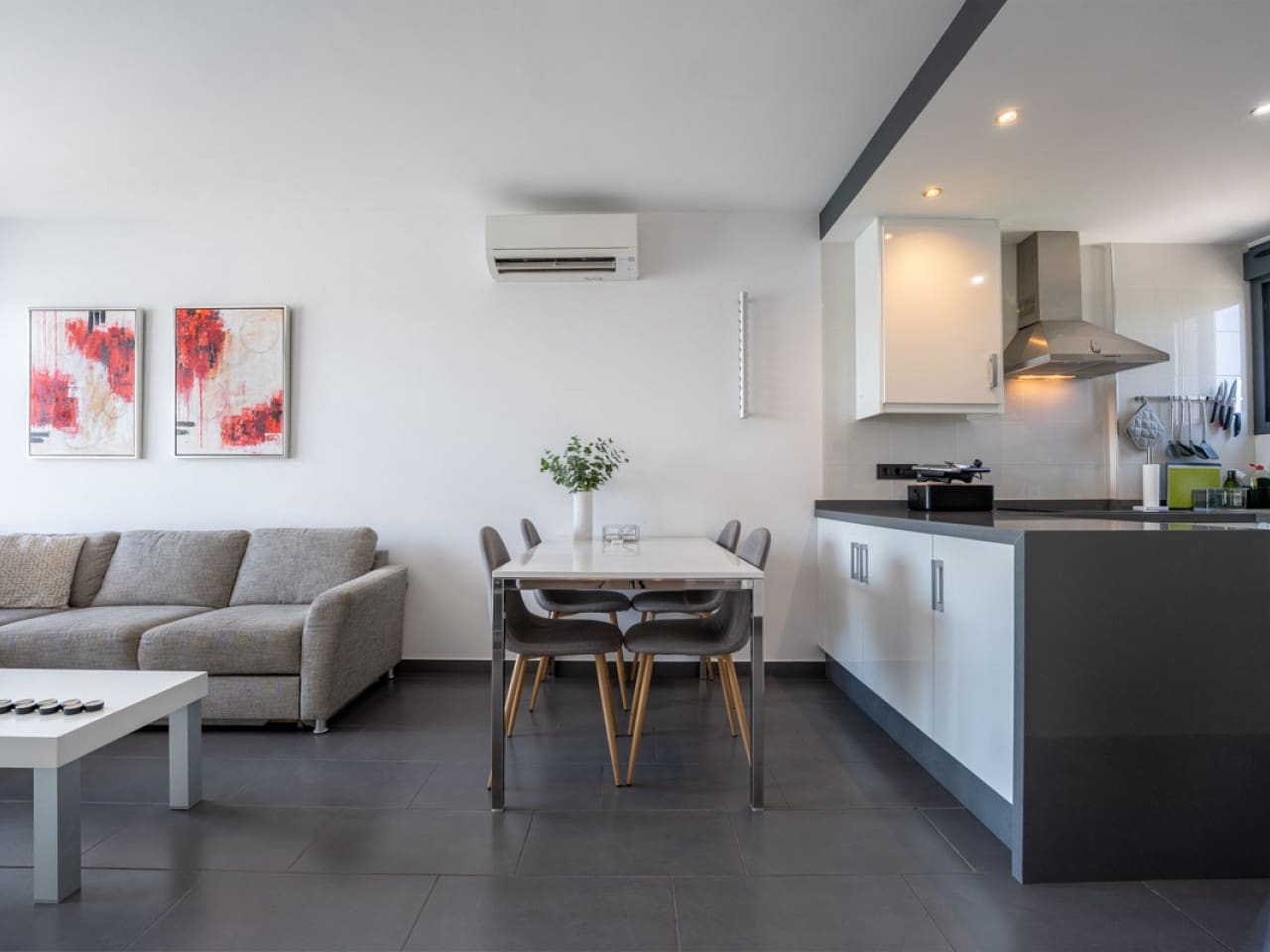 2 bedroom Apartment for sale in Orihuela Costa with pool garage - € 299,900 (Ref: 10075631)