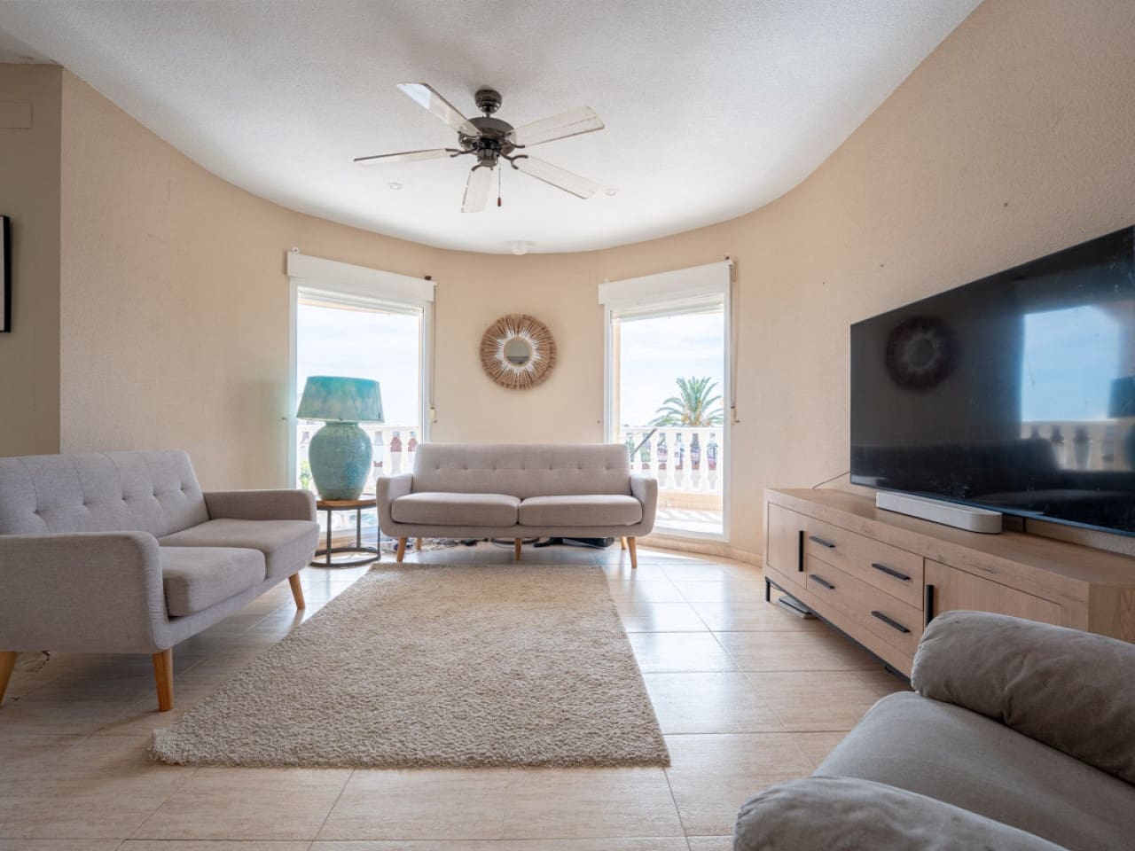 5 slaapkamer Villa te koop in Ciudad Quesada met zwembad garage - € 595.000 (Ref: 10075633)
